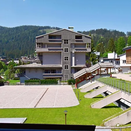 Spinale Del Sogno Apartment Madonna di Campiglio